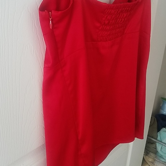 The Limited Red Silky Tank Top - Picture 3 of 8